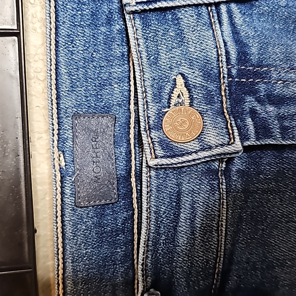 MOTHER Women's Blue Washed Flare Jeans - Picture 7 of 15